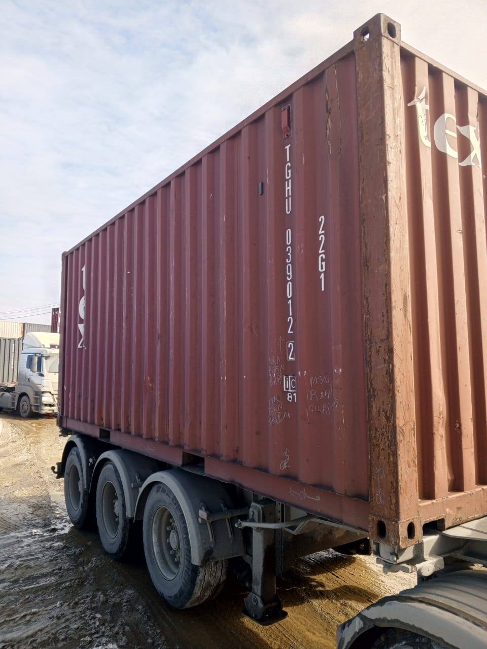 Морской контейнер TGHU0390122